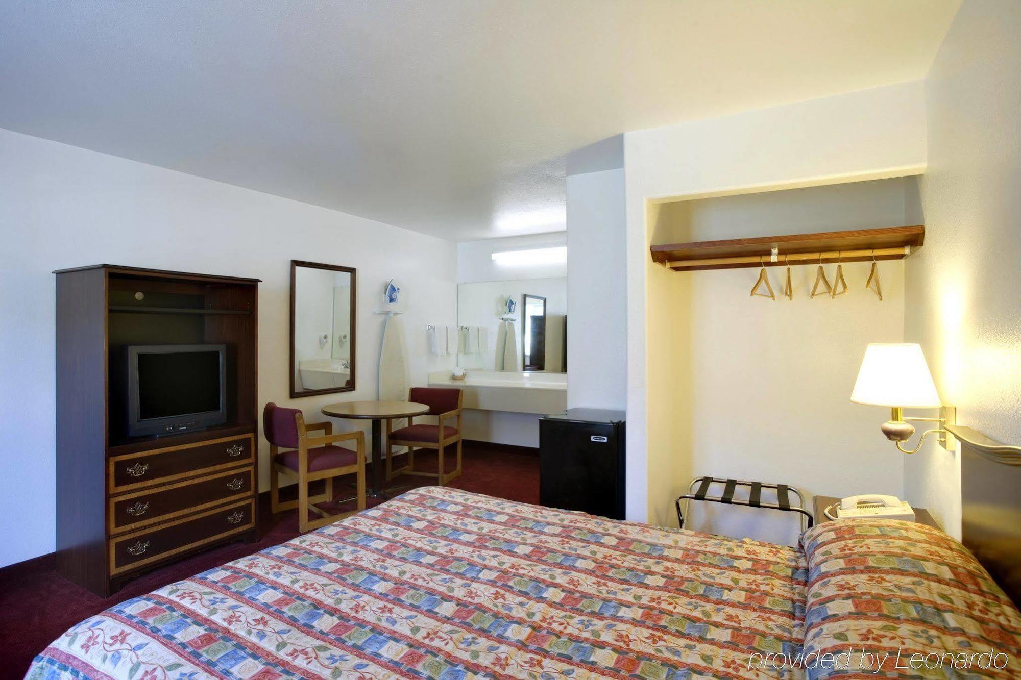 Royal Inn Watsonville Buitenkant foto