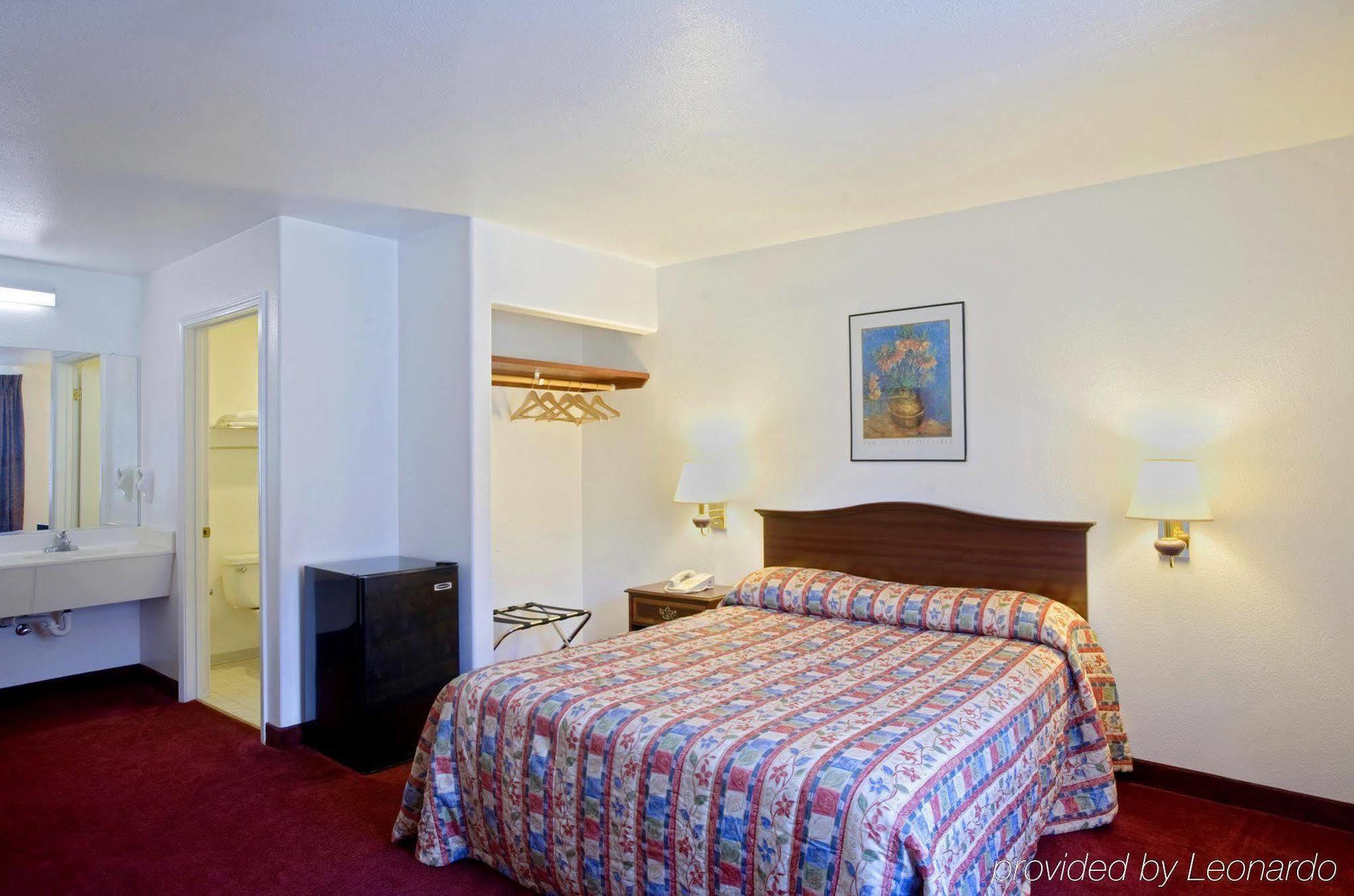 Royal Inn Watsonville Buitenkant foto