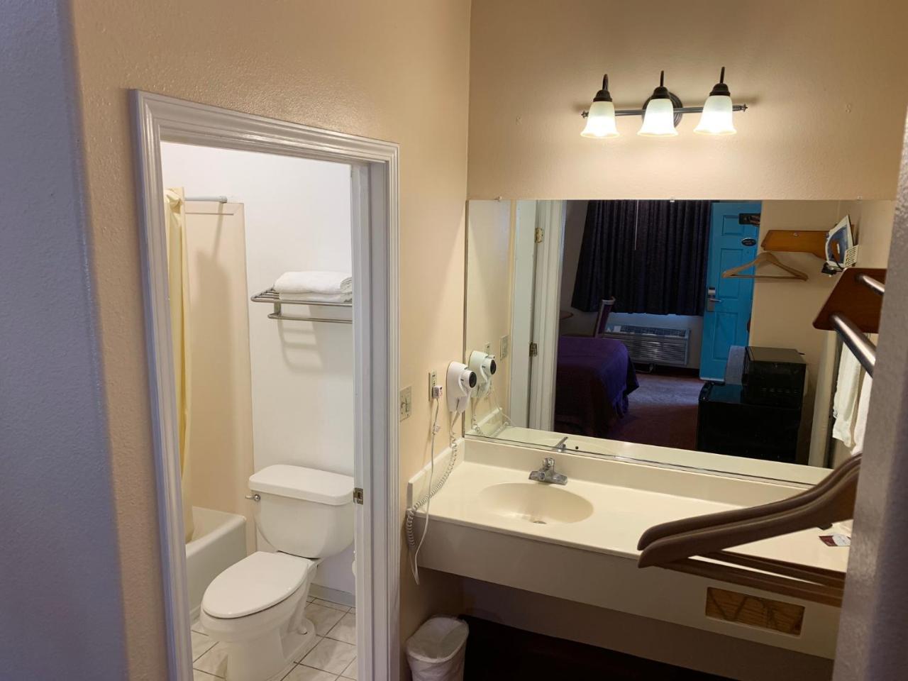 Royal Inn Watsonville Buitenkant foto