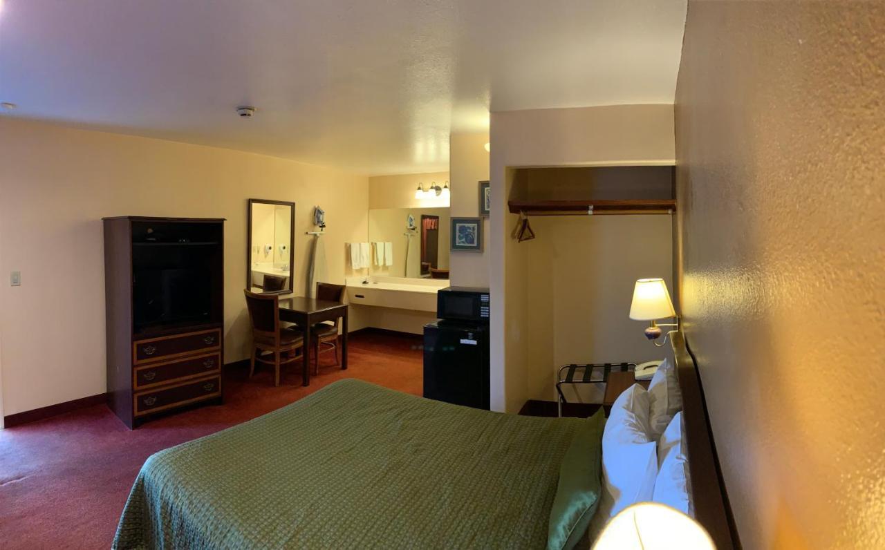 Royal Inn Watsonville Buitenkant foto